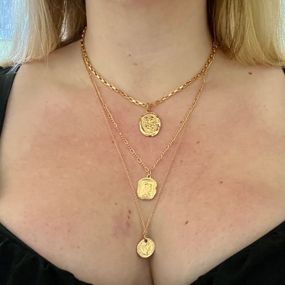 ‼️BOGO SALE‼️ Multiple Layer Gold Chain Penny Pendant Necklace - Picture 2 of 7